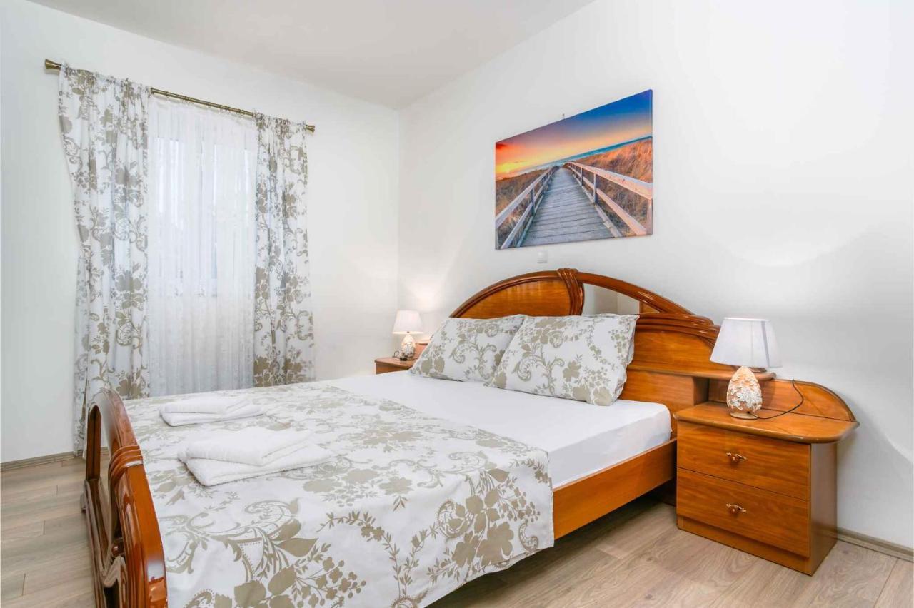 Apartments In Cizici/Insel Krk 31083 Dış mekan fotoğraf