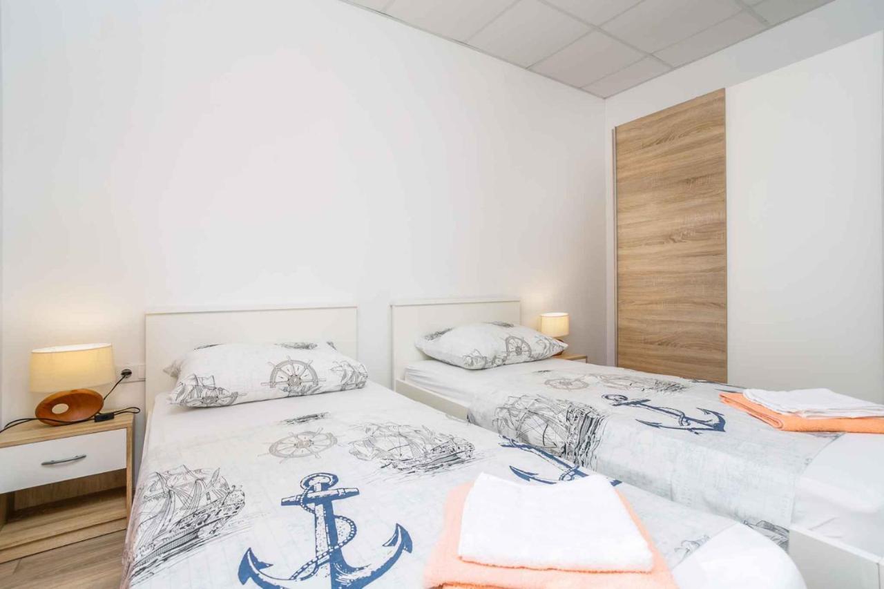 Apartments In Cizici/Insel Krk 31083 Dış mekan fotoğraf