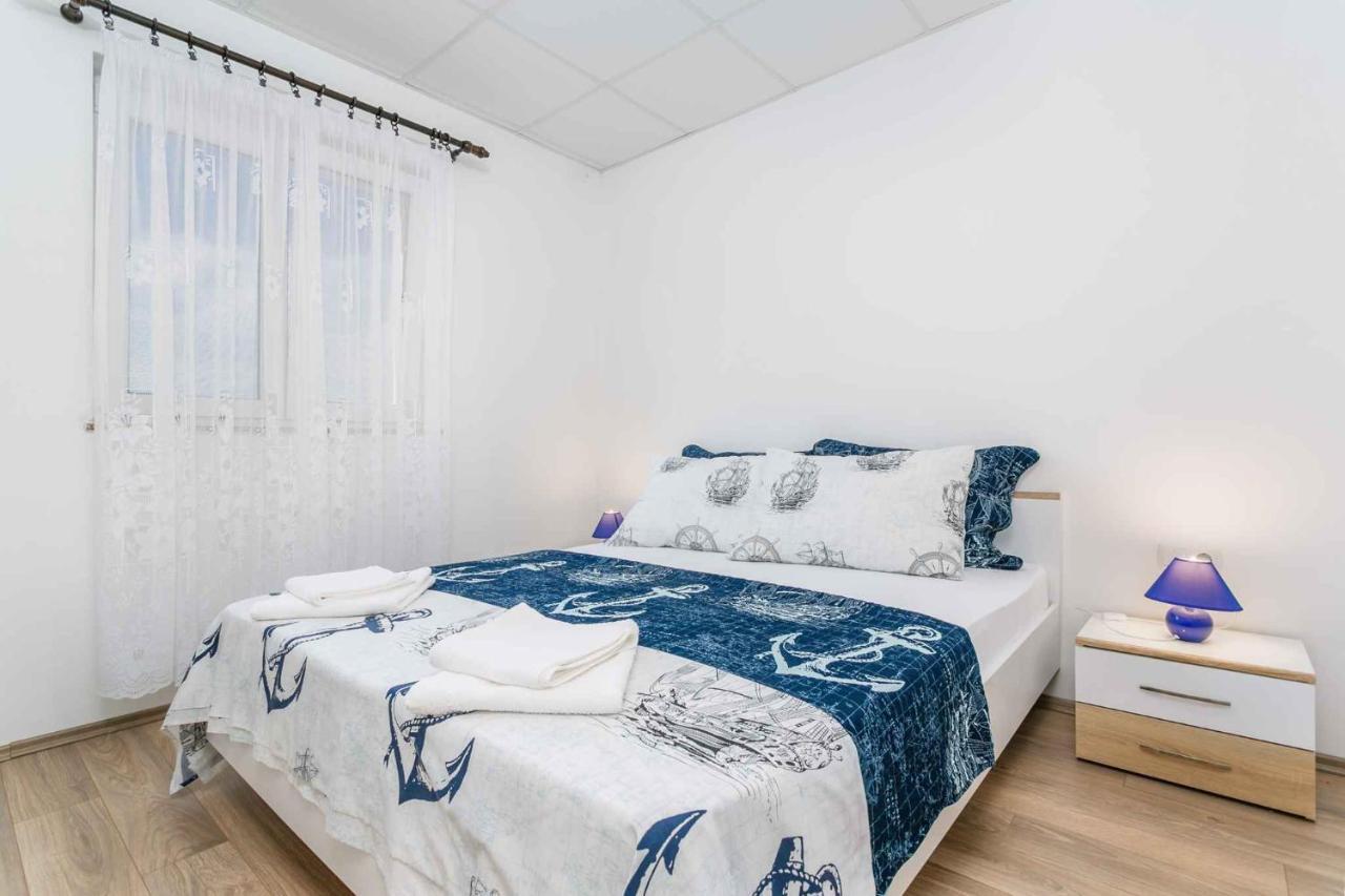 Apartments In Cizici/Insel Krk 31083 Dış mekan fotoğraf